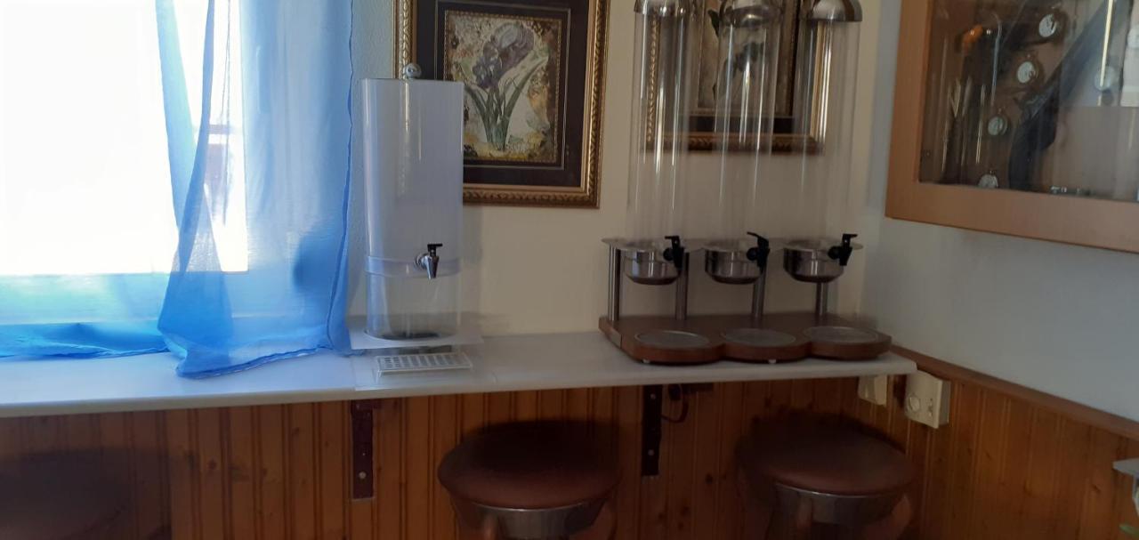 Pame Pantheos Hotell Kamena Vourla Exteriör bild